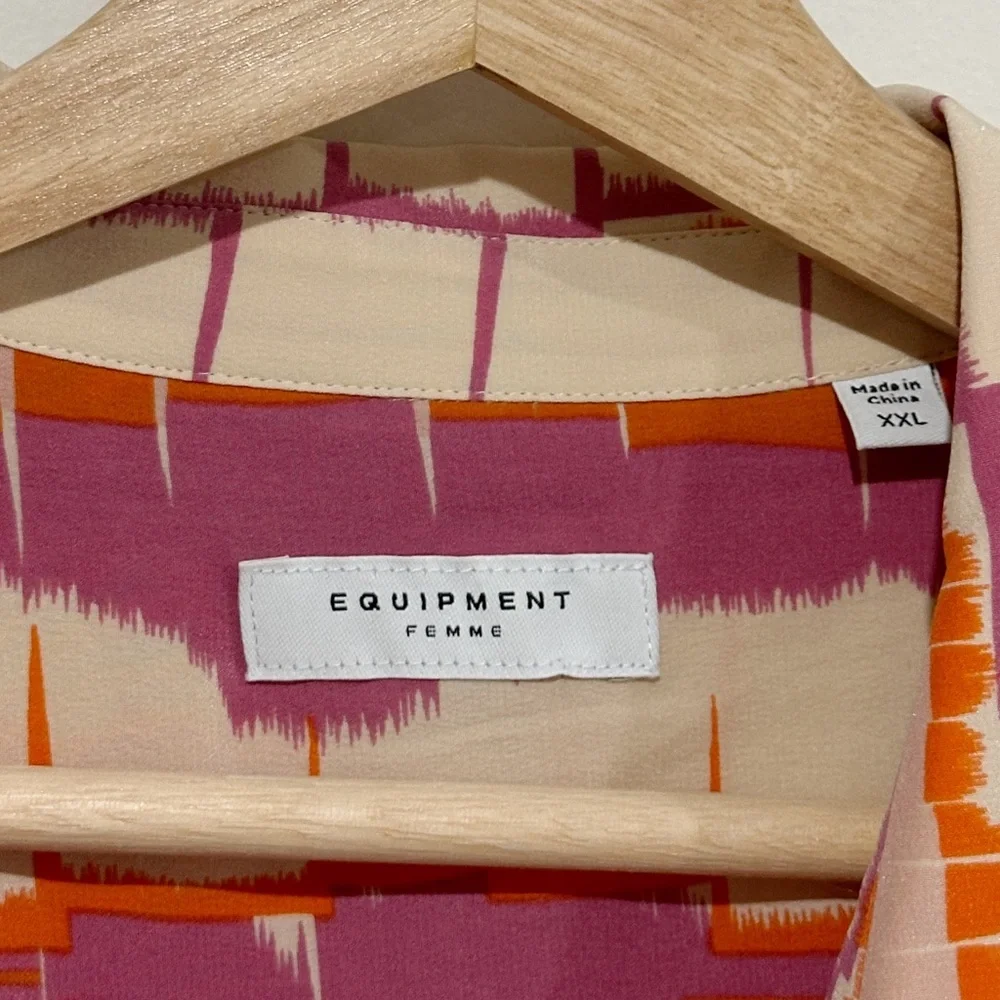 Equipment Essential Silk Blouse - Picture 8 of 14